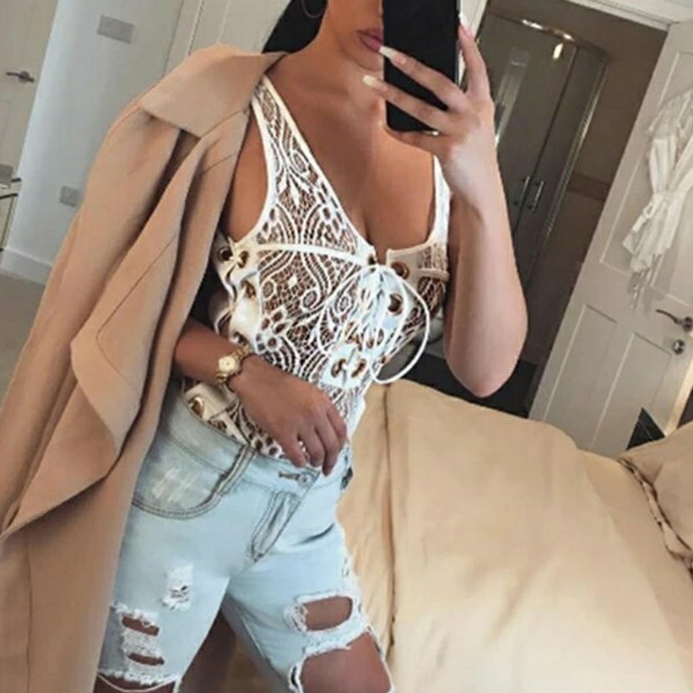 Last L• Sexy Lace Up Bodysuit | White - Picture 2 of 6